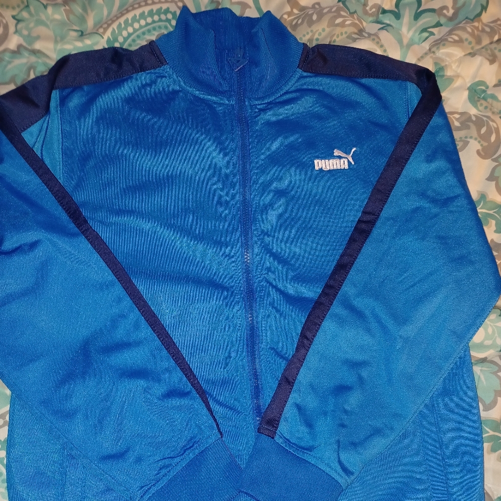Boys Puma zip up track jacket Medium